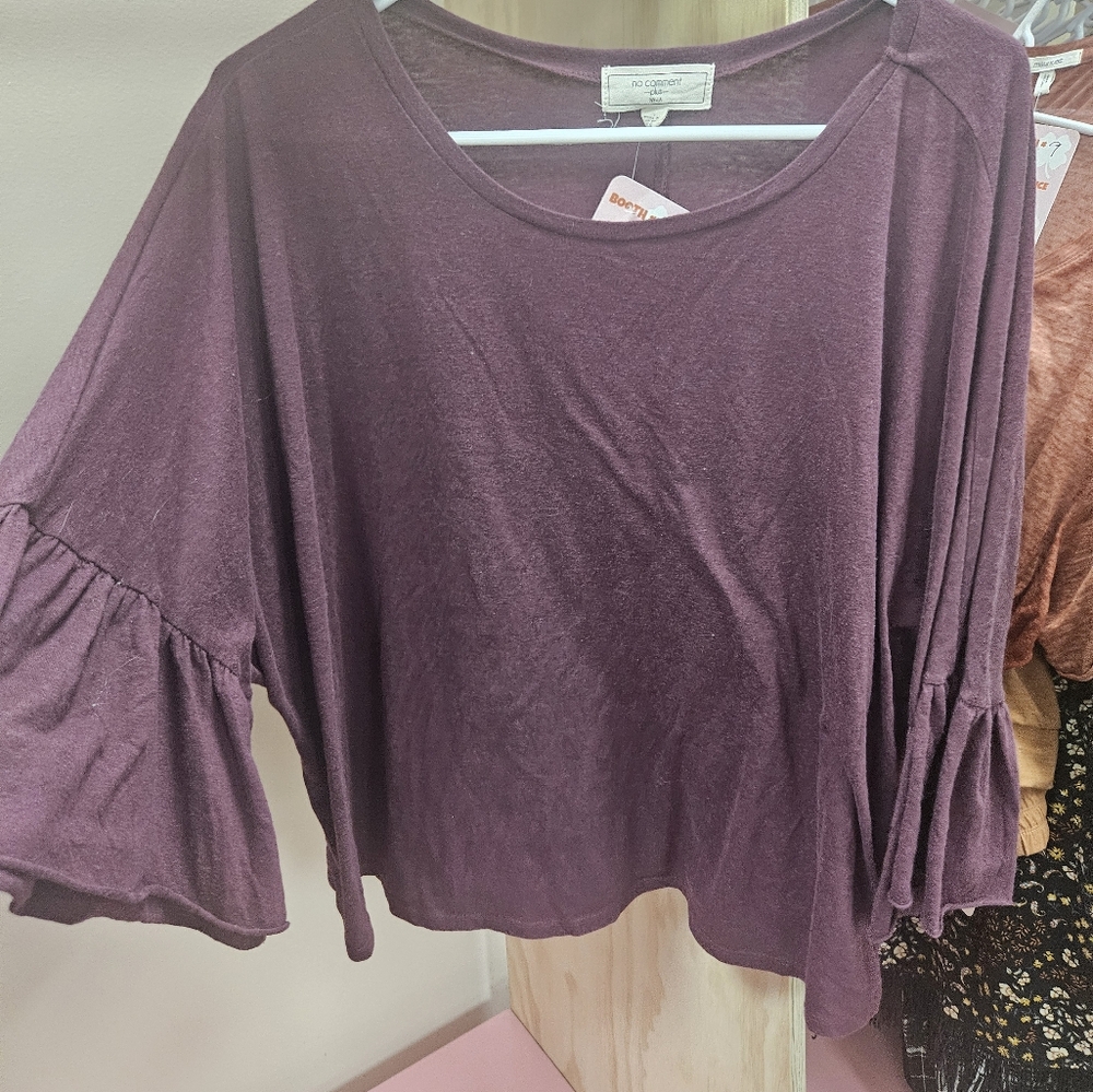 Burgundy crop top